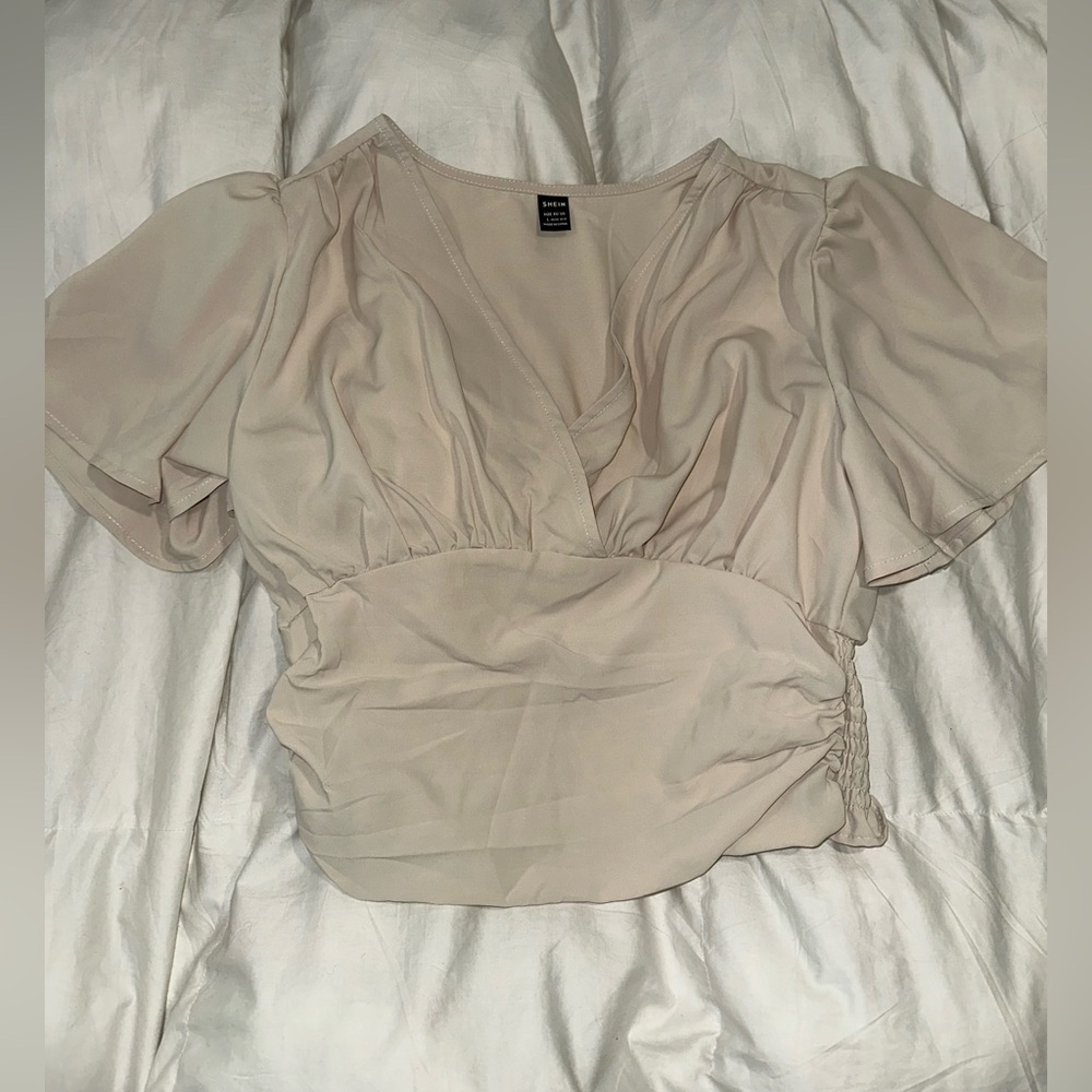 SHEIN Cream Short Sleeve Blouse